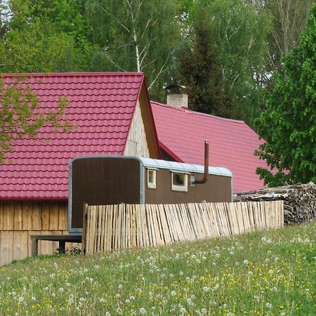 Hotel Maringotka Na Samote Na Kozi Farme Pobezovice Exterior foto